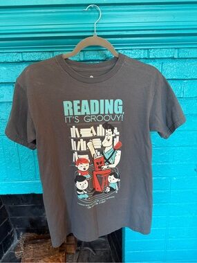Reading, It's Groovy! Graphic Tee - Ash From Evil Dead
